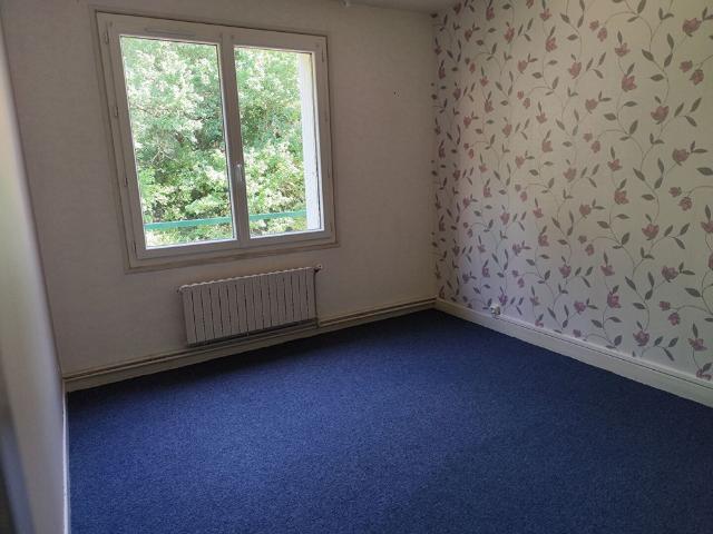 Location Appartement 3 pièces 76m²