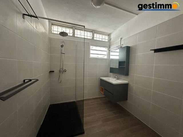 Location Appartement 3 pièces 76m² CAYENNE 97300