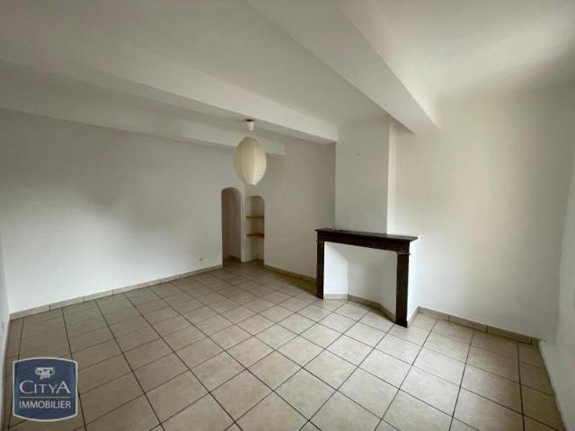 Location Appartement 3 pièces 76m² CARPENTRAS 84200