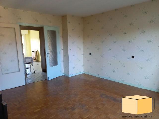Location Appartement 3 pièces 76m² BELLEY 01300