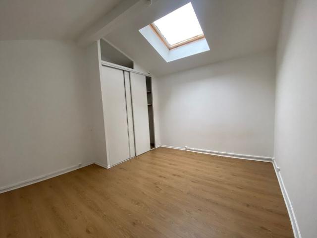 Location Appartement 3 pièces 76m² GRENOBLE 38000