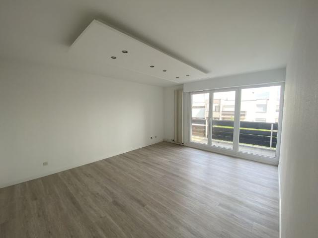 Location Appartement 3 pièces 76m² ILLKIRCH GRAFFENSTADEN 67400