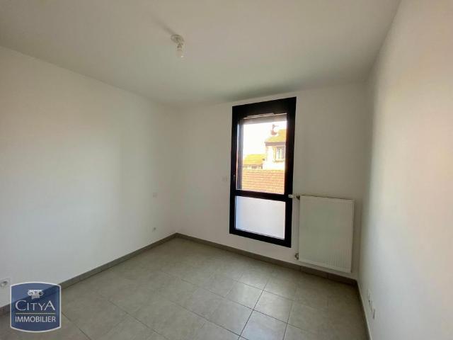 Location Appartement 3 pièces 76m² ST ETIENNE 42000