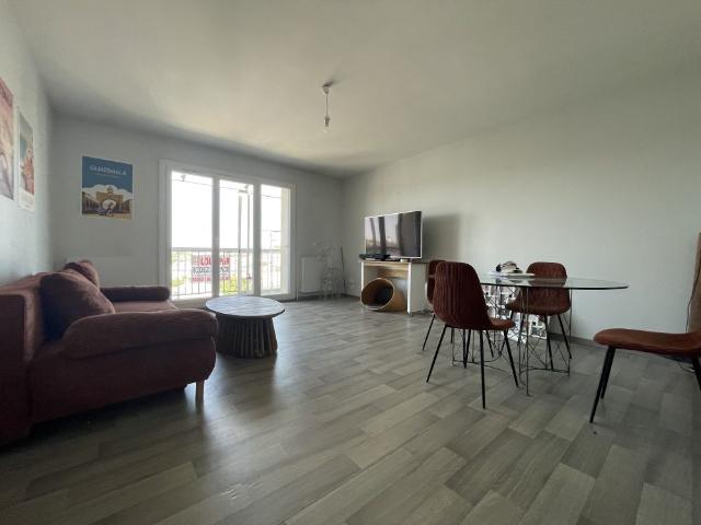 Location Appartement 3 pièces 76m² RODEZ 12000