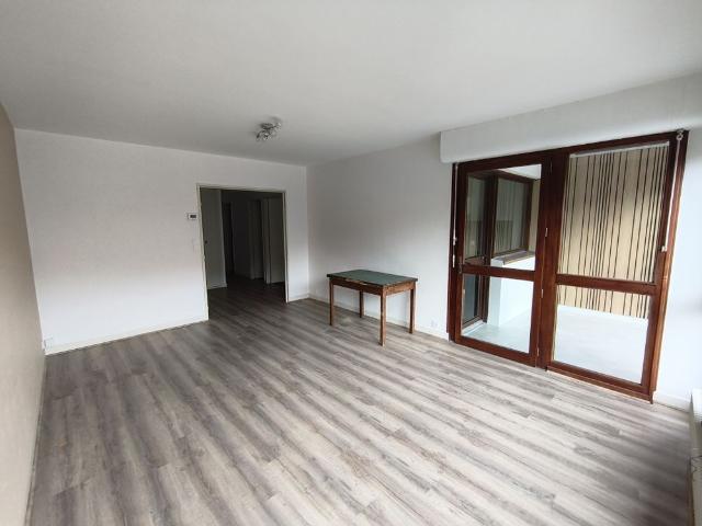 Location Appartement 3 pièces 76m² TULLE 19000