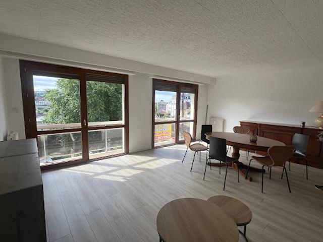 Location Appartement 3 pièces 78.17 m2 Vichy