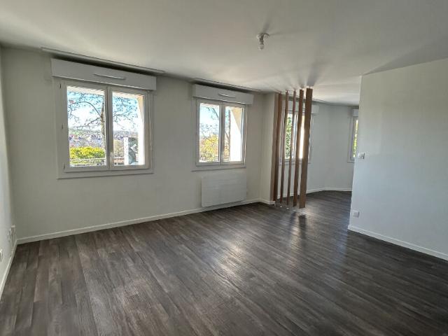 Location appartement 3 pièces, 78.14m², Le Mans