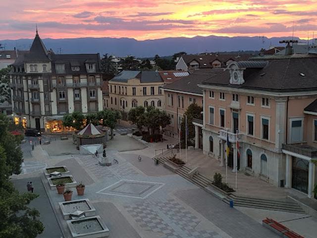 Location Appartement 3 pièces 78 m2 Annemasse