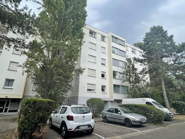 Location Appartement 3 pièces 78m² ILLKIRCH GRAFFENSTADEN 67400