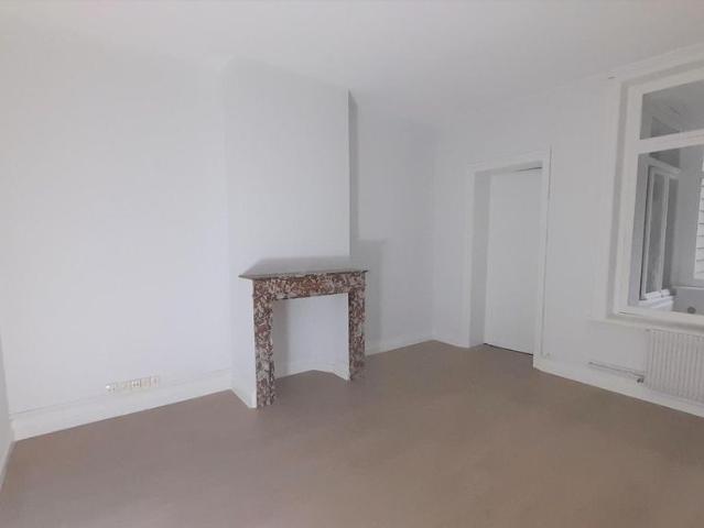 Location Appartement 3 pièces 78m² LILLE 59000