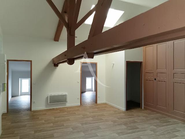 Location Appartement 3 pièces 79 m2 Villeneuve de Marsan
