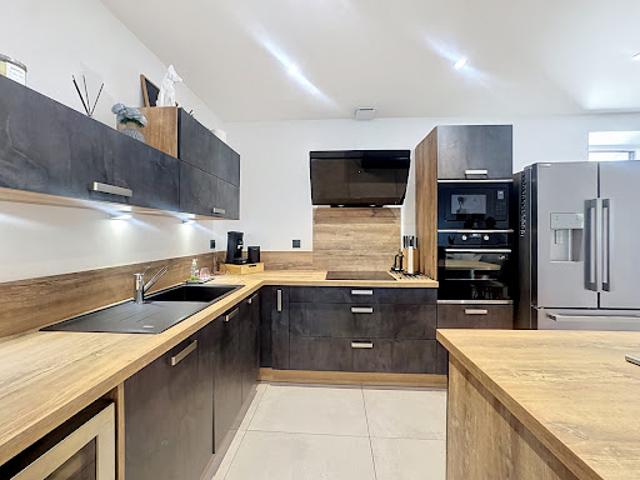 Location Appartement 3 pièces 79 m2 Yenne