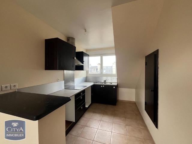 Location Appartement 3 pièces 79m² CHERBOURG EN COTENTIN 50100