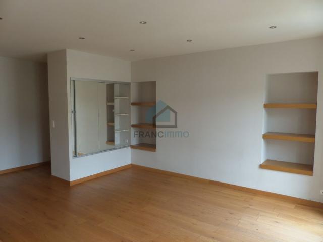 Location Appartement 3 pièces 79m² MAICHE 25120