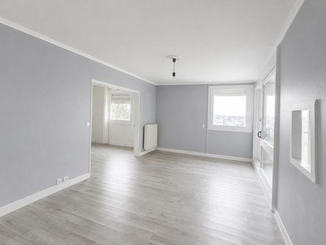 Location Appartement 3 pièces 79m² POITIERS 86000