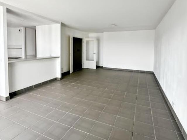 Location Appartement 3 pièces 83.58 m2 Saint Pierre des Corps