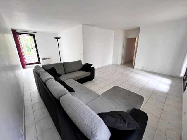 Location Appartement 3 pièces 80.84 m2 Sartrouville