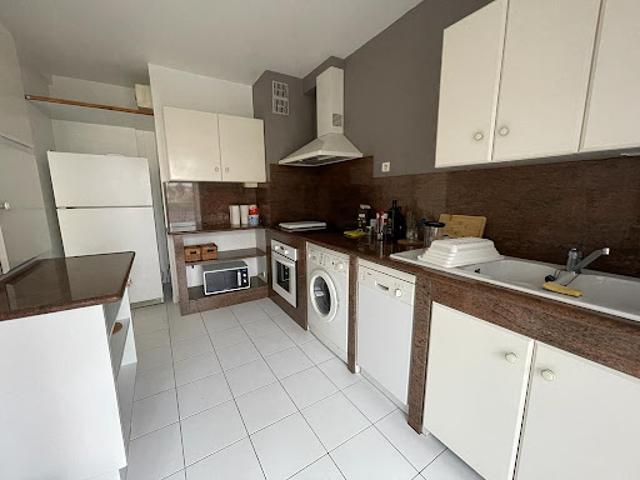 Location Appartement 3 pièces 80 m2 Aix en Provence