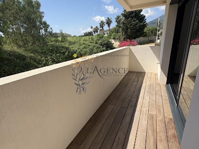 Location Appartement 3 pièces 80 m2 Biguglia