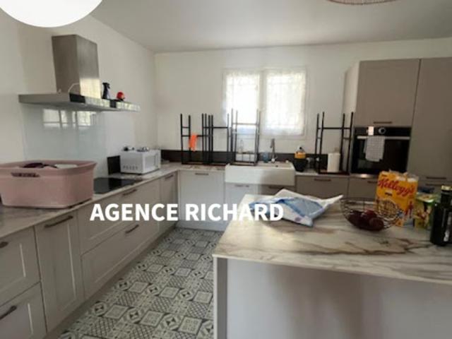 Location Appartement 3 pièces 80 m2 Ollioules