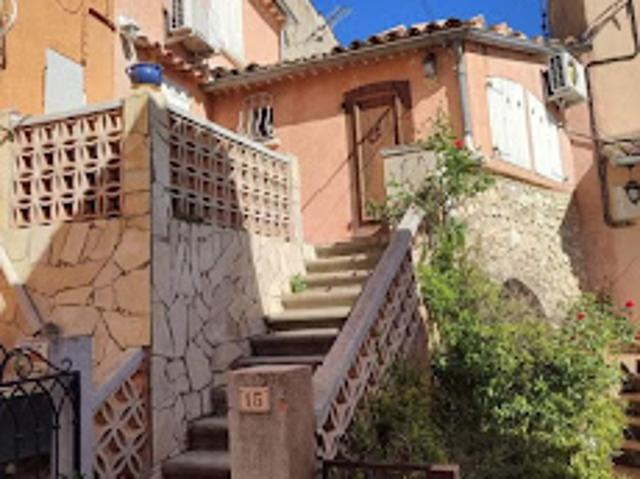 Location Appartement 3 pièces 80 m2 Saint Julien