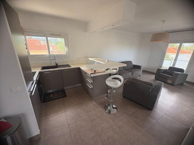 Location Appartement 3 pièces 80m²