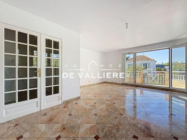Location Appartement 3 pièces 80m² NANTERRE 92000