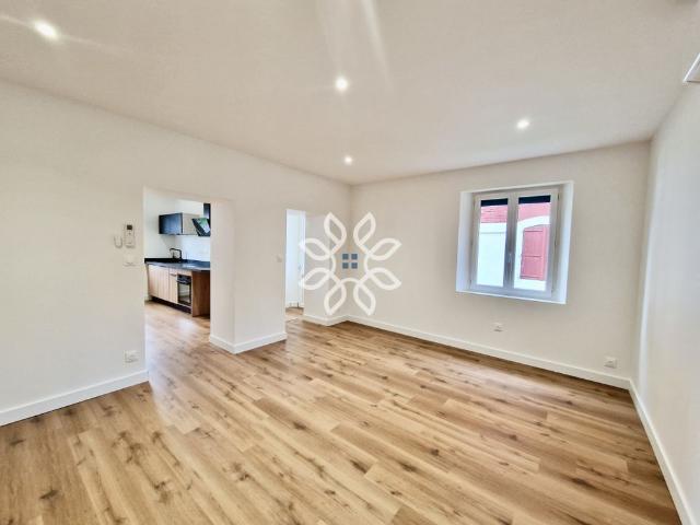 Location Appartement 3 pièces 80m² STE FLORINE 43250