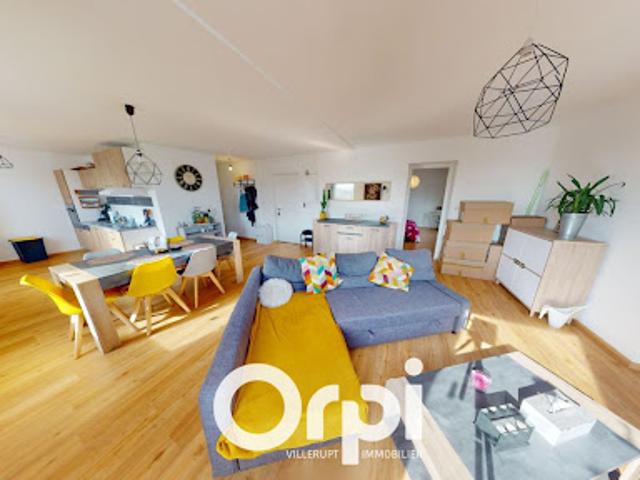 Location Appartement 3 pièces 81 m2 Cutry