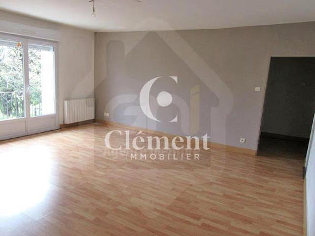Location Appartement 3 pièces 81.2 m2 Piolenc