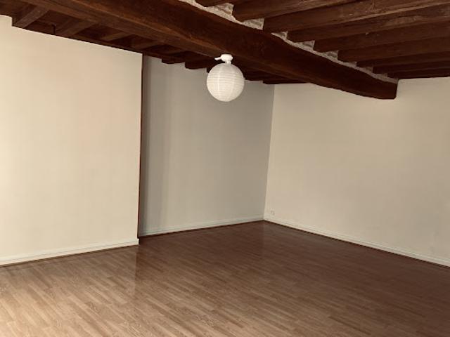 Location Appartement 3 pièces 81 m2 Laon