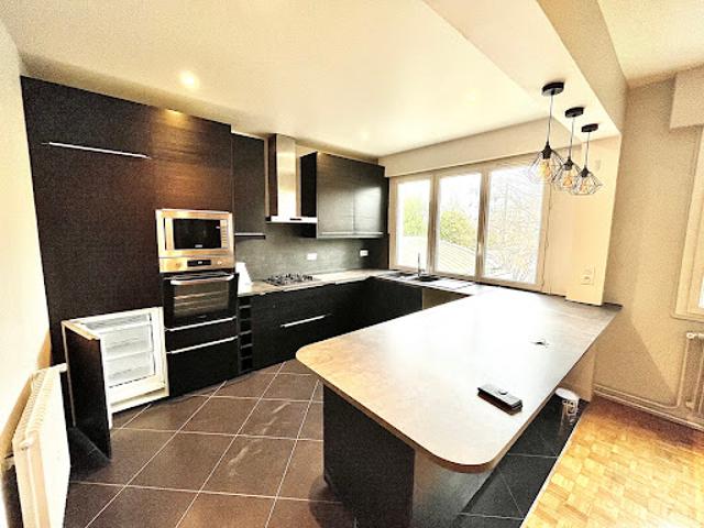 Location Appartement 3 pièces 81 m2 Poissy