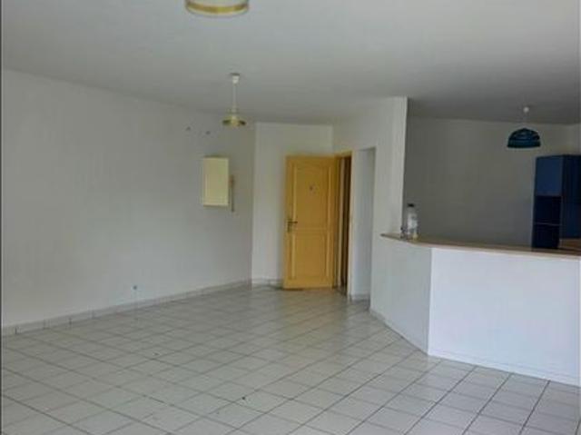 Location Appartement 3 pièces 81m²