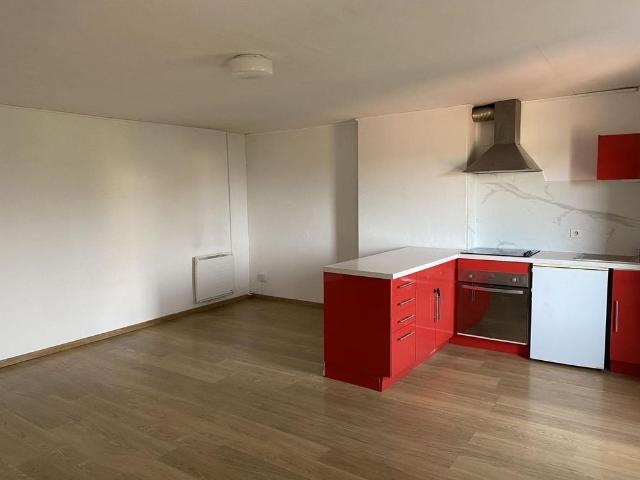Location Appartement 3 pièces 81m² ALBI 81000