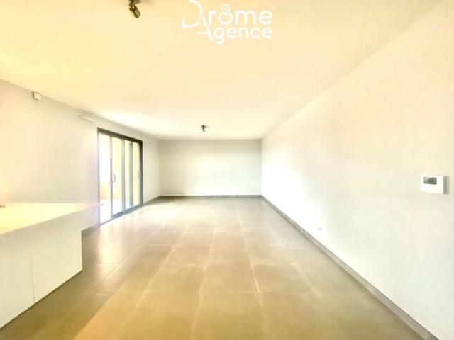 Location Appartement 3 pièces 81m² TOURNON SUR RHONE 07300