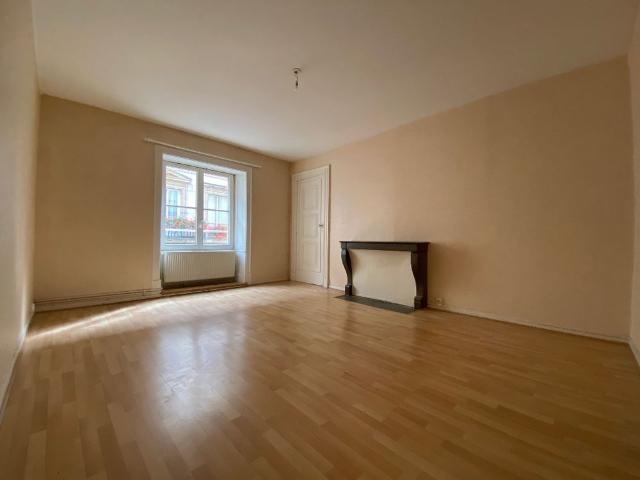 Location Appartement 3 pièces 82m² BESANCON 25000