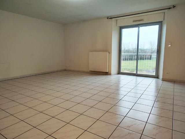 Location Appartement 3 pièces 87m²
