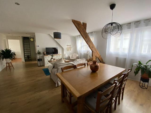 Location Appartement 3 pièces 87m²