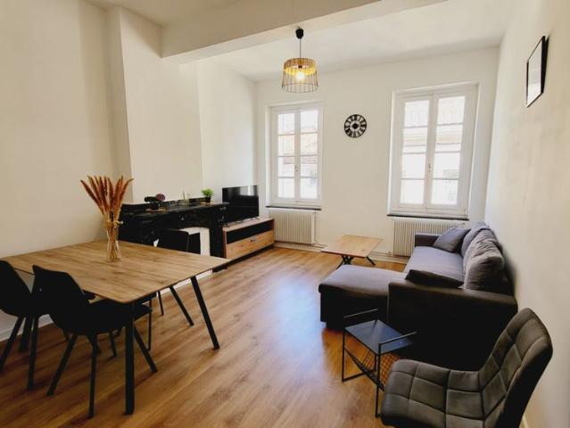 Location appartement 3 pièces, 84.40m², Carcassonne