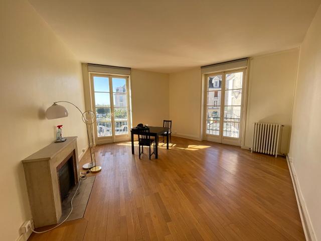 Location appartement 3 pièces, 84.64m², Blois