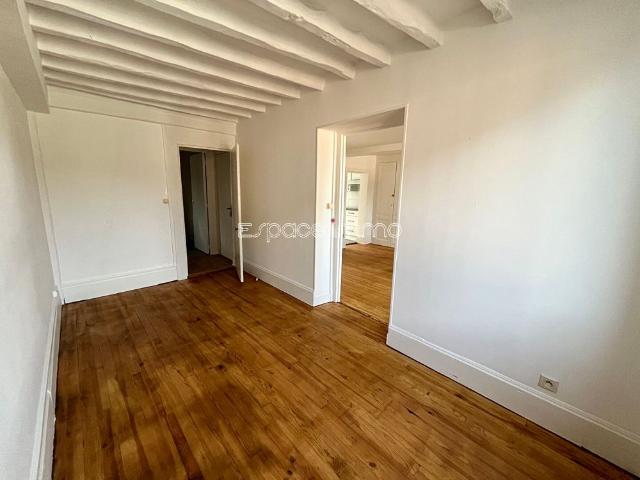 Location Appartement 3 pièces 84m² DEVILLE LES ROUEN 76250