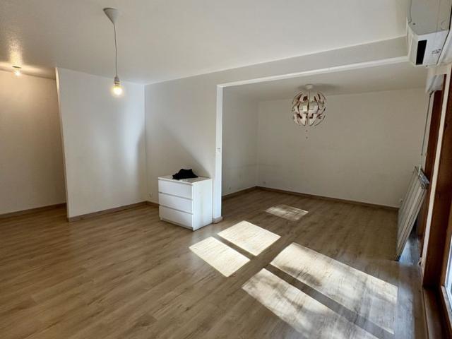 Location Appartement 3 pièces 84m² SIERENTZ 68510