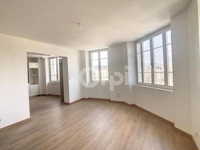 Location Appartement 3 pièces 85.77 m2 Terrasson Lavilledieu