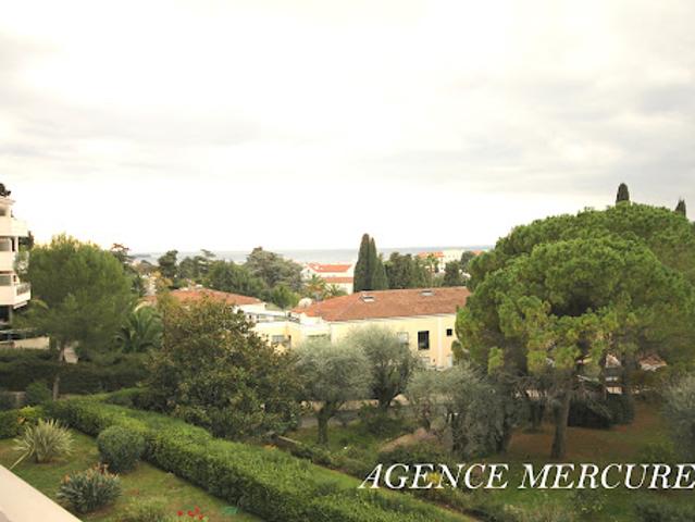 Location Appartement 3 pièces 85 m2 Cannes