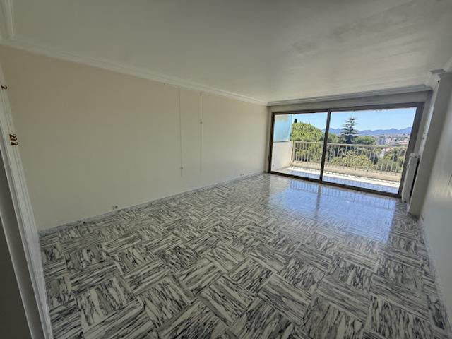 Location Appartement 3 pièces 85 m2 Cannes