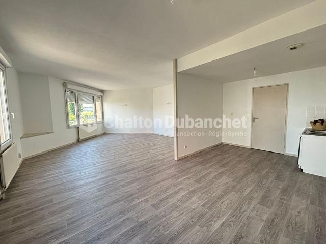 Location Appartement 3 pièces 85m²