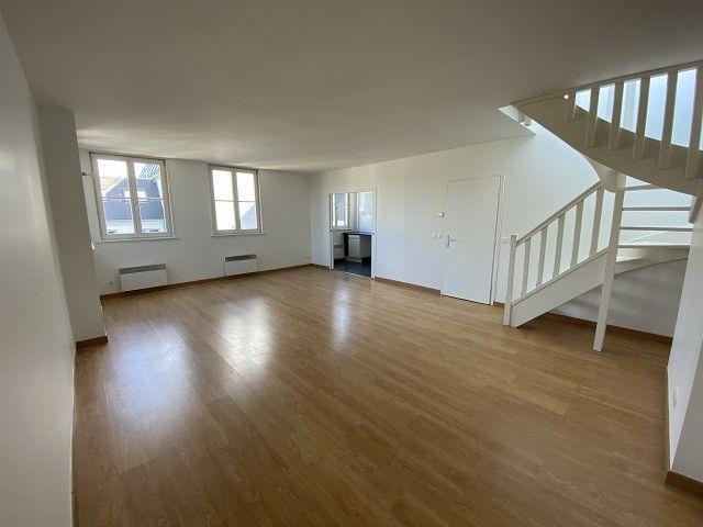 Location Appartement 3 pièces 85m² LILLE 59800