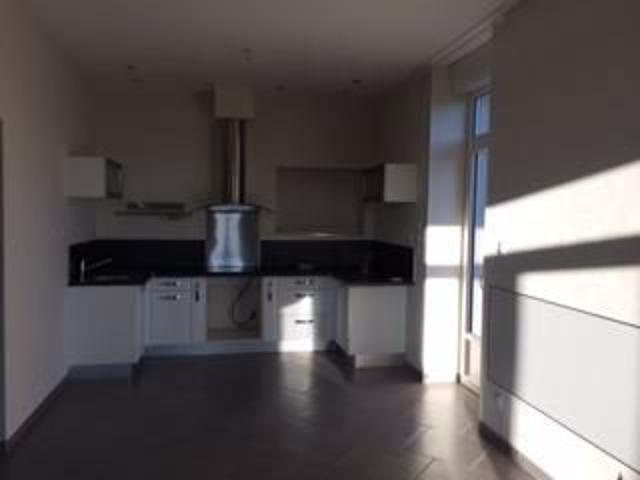 Location Appartement 3 pièces 86m² RUOMS 07120