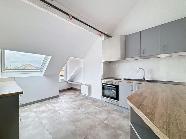 Location appartement 3 pièces, 88.26m², Metz