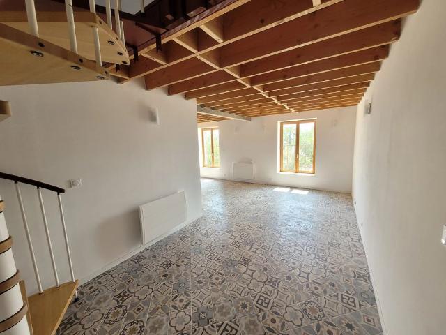 Location Appartement 3 pièces 88m² MANOSQUE 04100